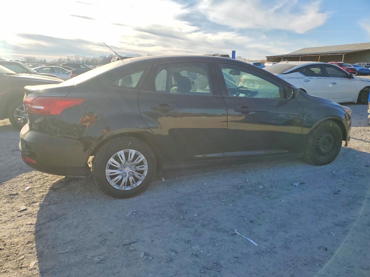 2017 FORD FOCUS S photo 3