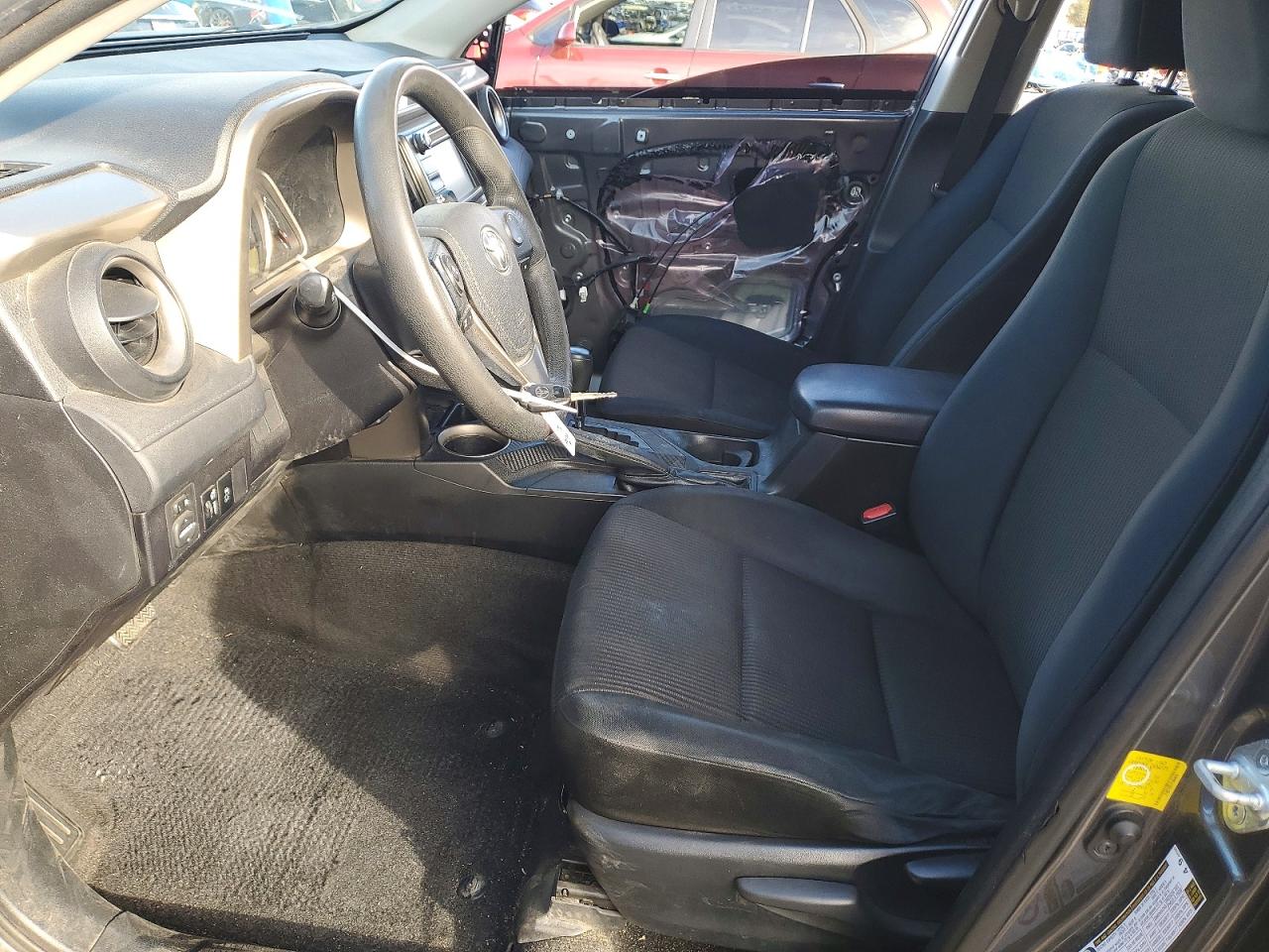 2015 TOYOTA RAV4 LE photo 13