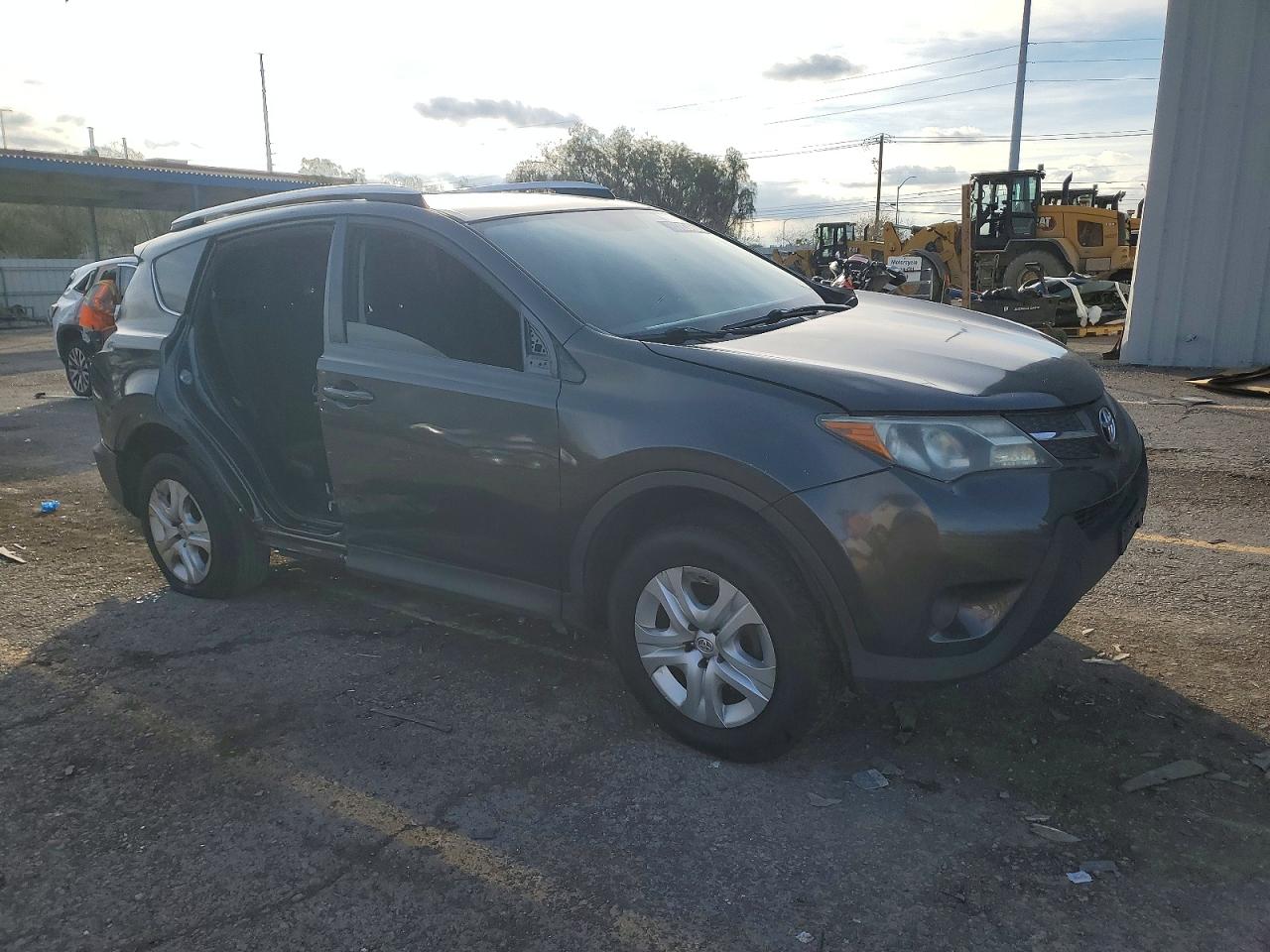 2015 TOYOTA RAV4 LE photo 7