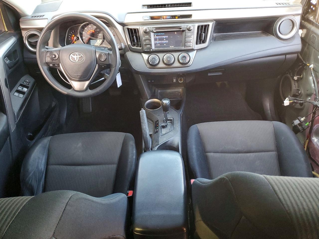 2015 TOYOTA RAV4 LE photo 15