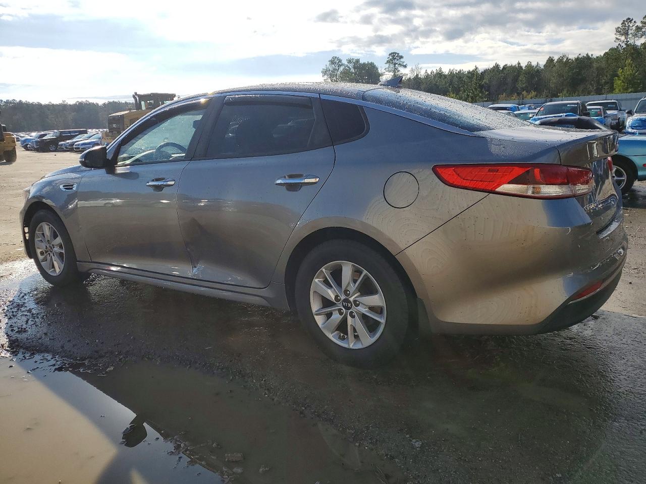 2016 KIA OPTIMA LX photo 2