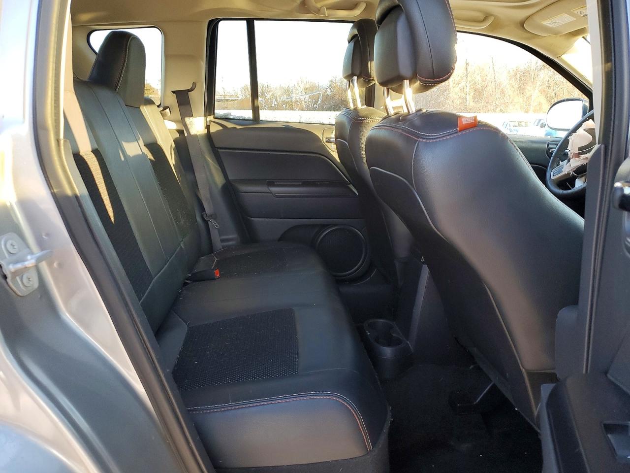 2016 JEEP COMPASS SPORT photo 10