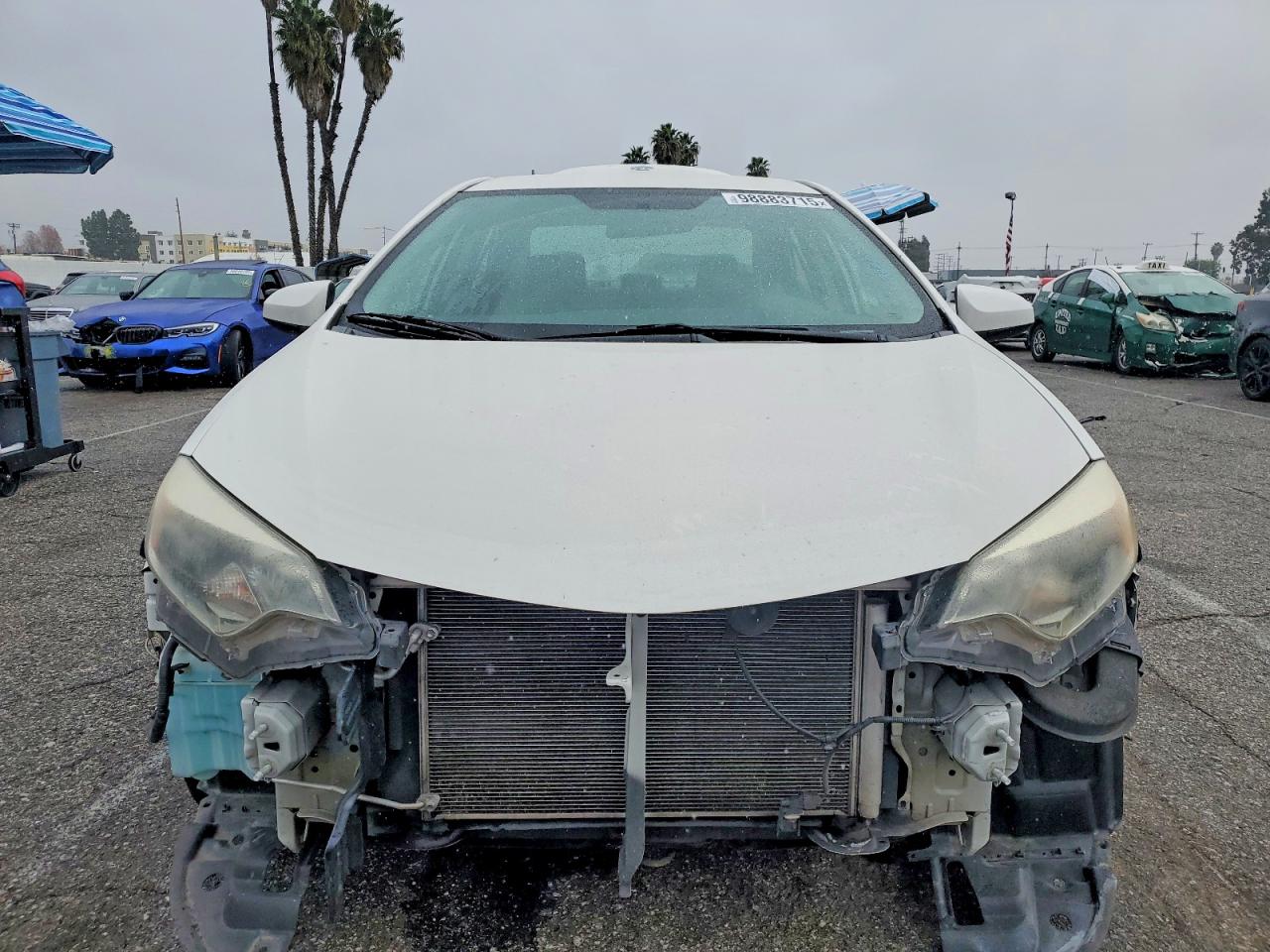 2015 TOYOTA COROLLA L photo 5