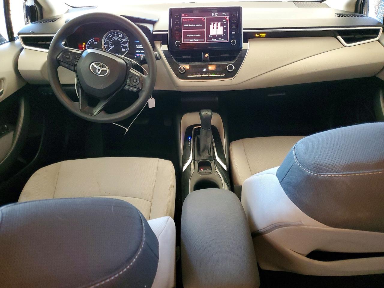 2020 TOYOTA COROLLA LE photo 8
