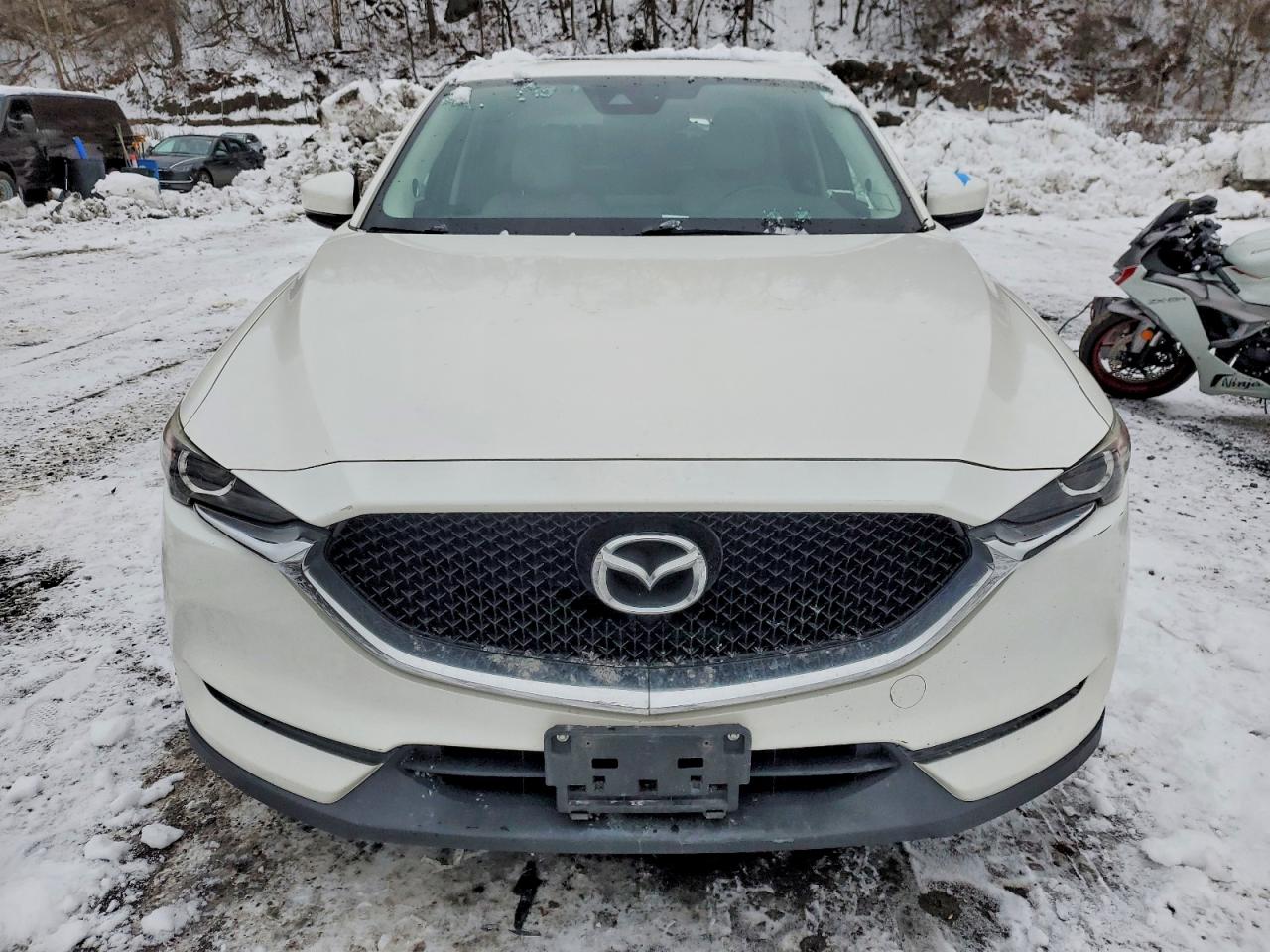 2017 MAZDA CX-5 TOURING photo 5