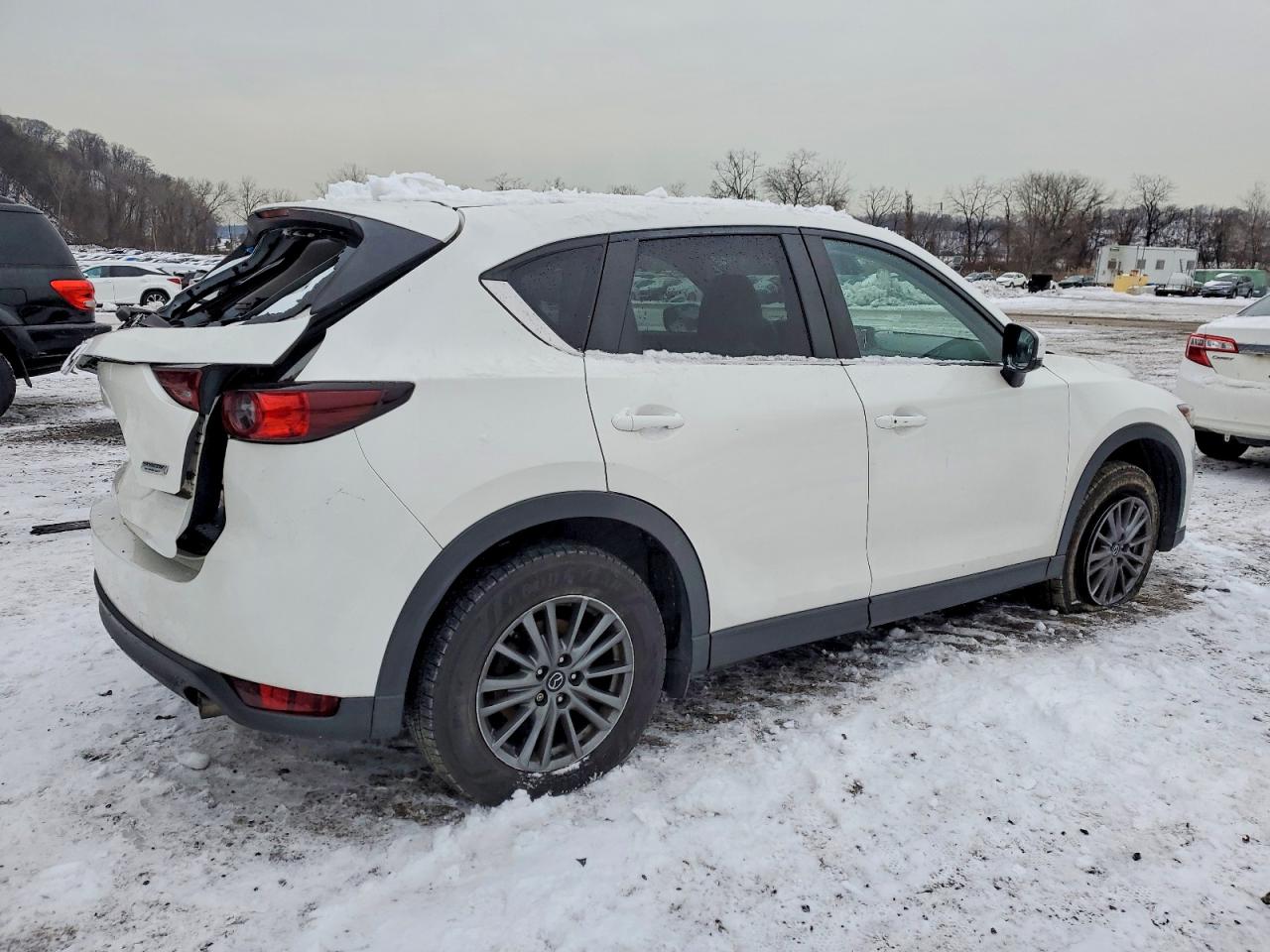 2017 MAZDA CX-5 TOURING photo 3