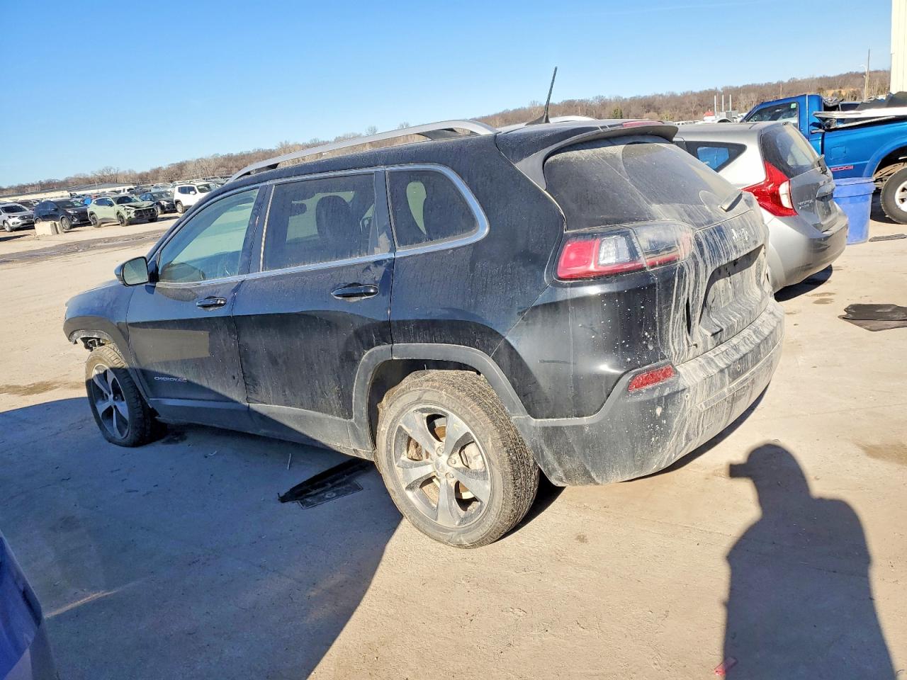 2019 JEEP CHEROKEE LIMITED photo 2