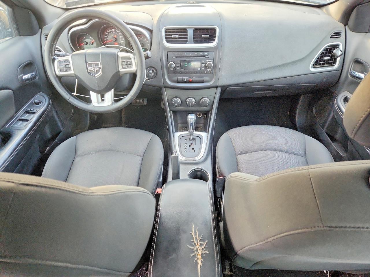 2012 DODGE AVENGER SXT photo 8