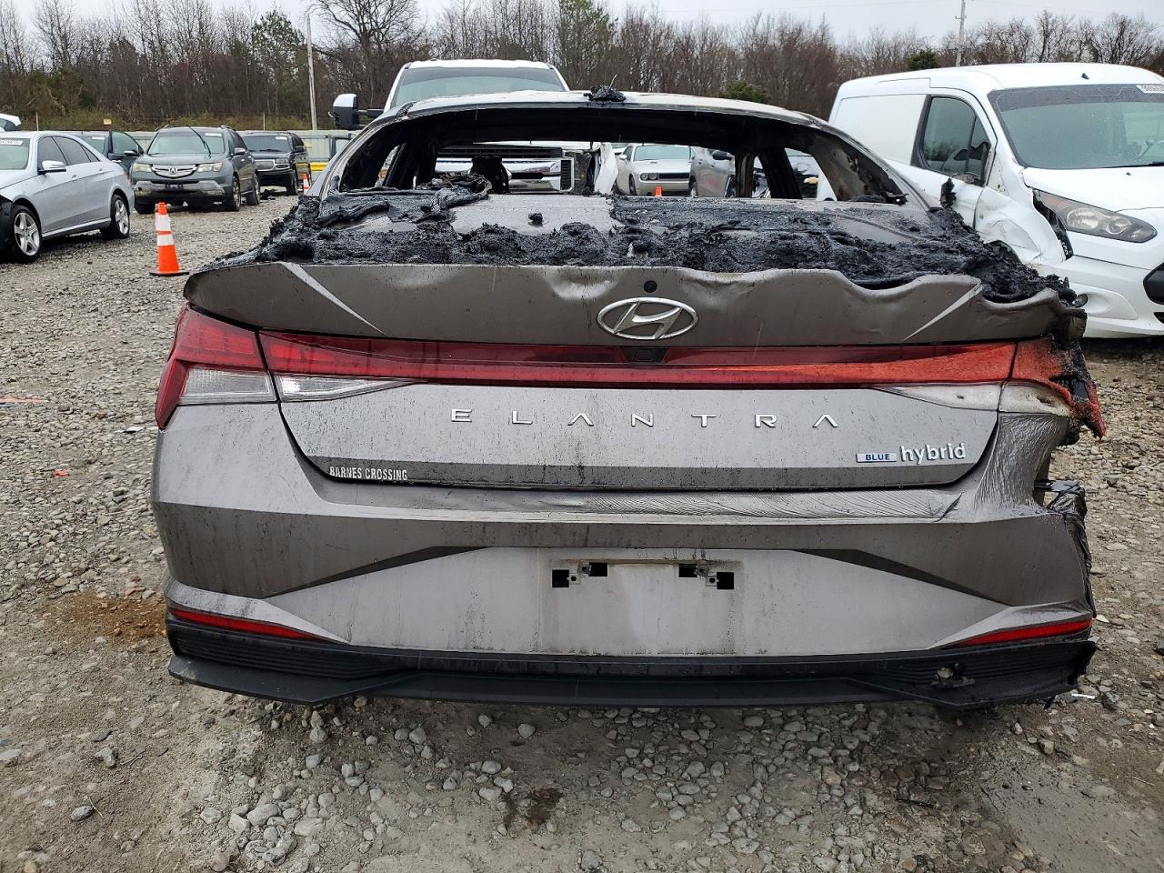 2023 HYUNDAI ELANTRA BLUE photo 6