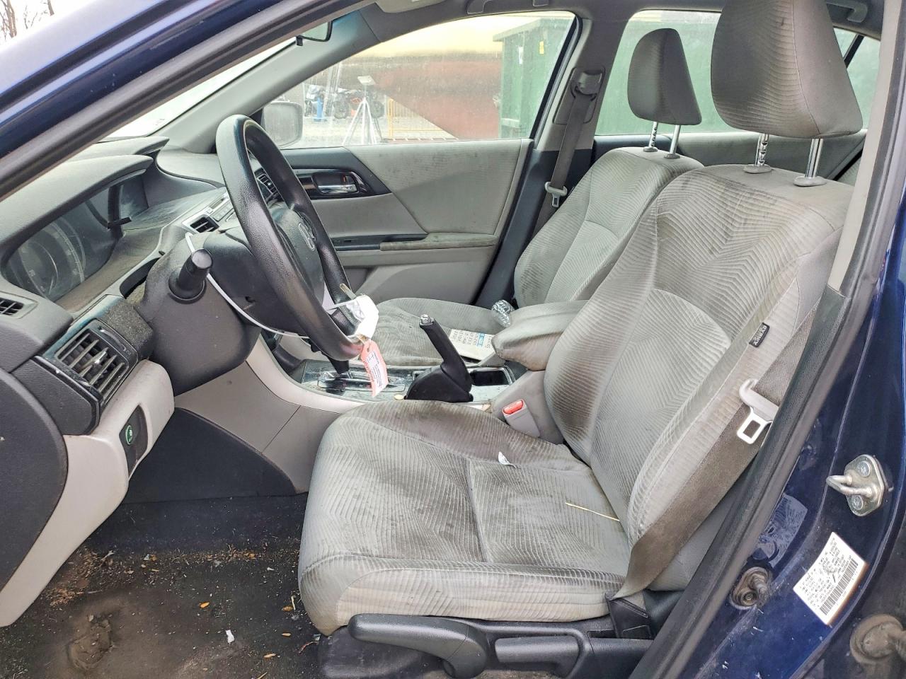2017 HONDA ACCORD LX photo 7