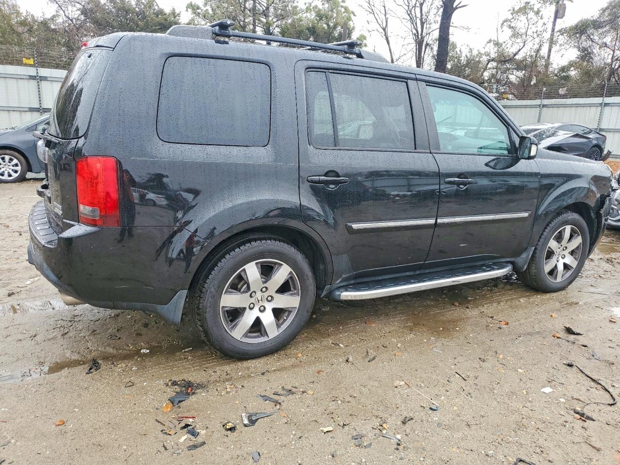 2012 HONDA PILOT TOURING photo 3