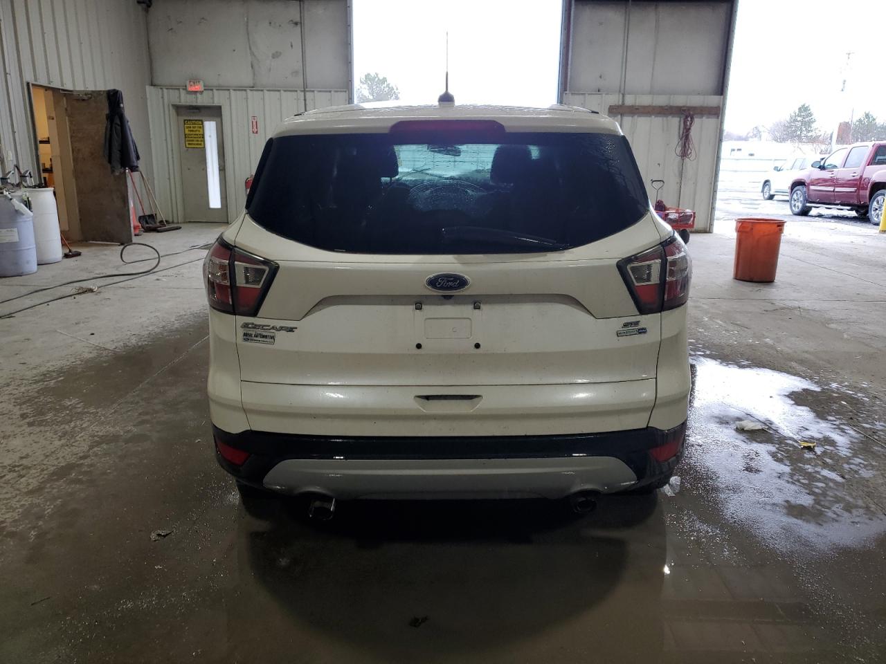 2017 FORD ESCAPE SE photo 6