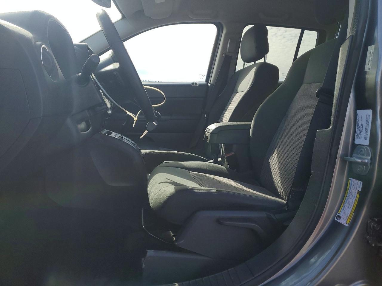 2012 JEEP COMPASS LATITUDE photo 7