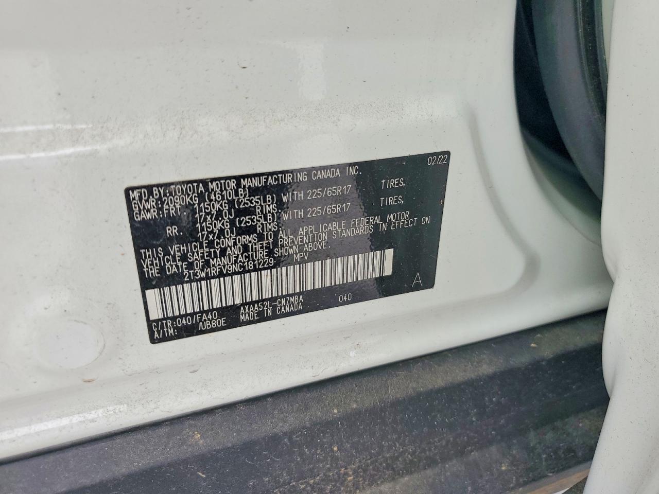 2022 TOYOTA RAV4 XLE photo 13