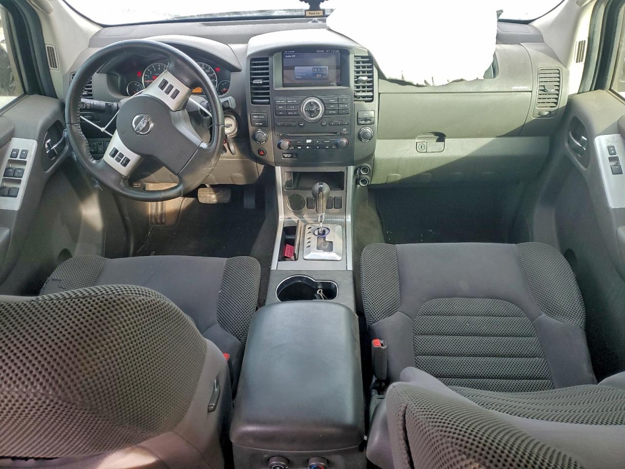 2010 NISSAN PATHFINDER S photo 8