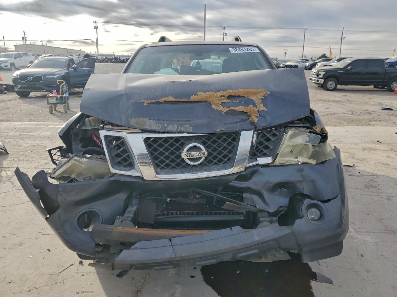 2010 NISSAN PATHFINDER S photo 5