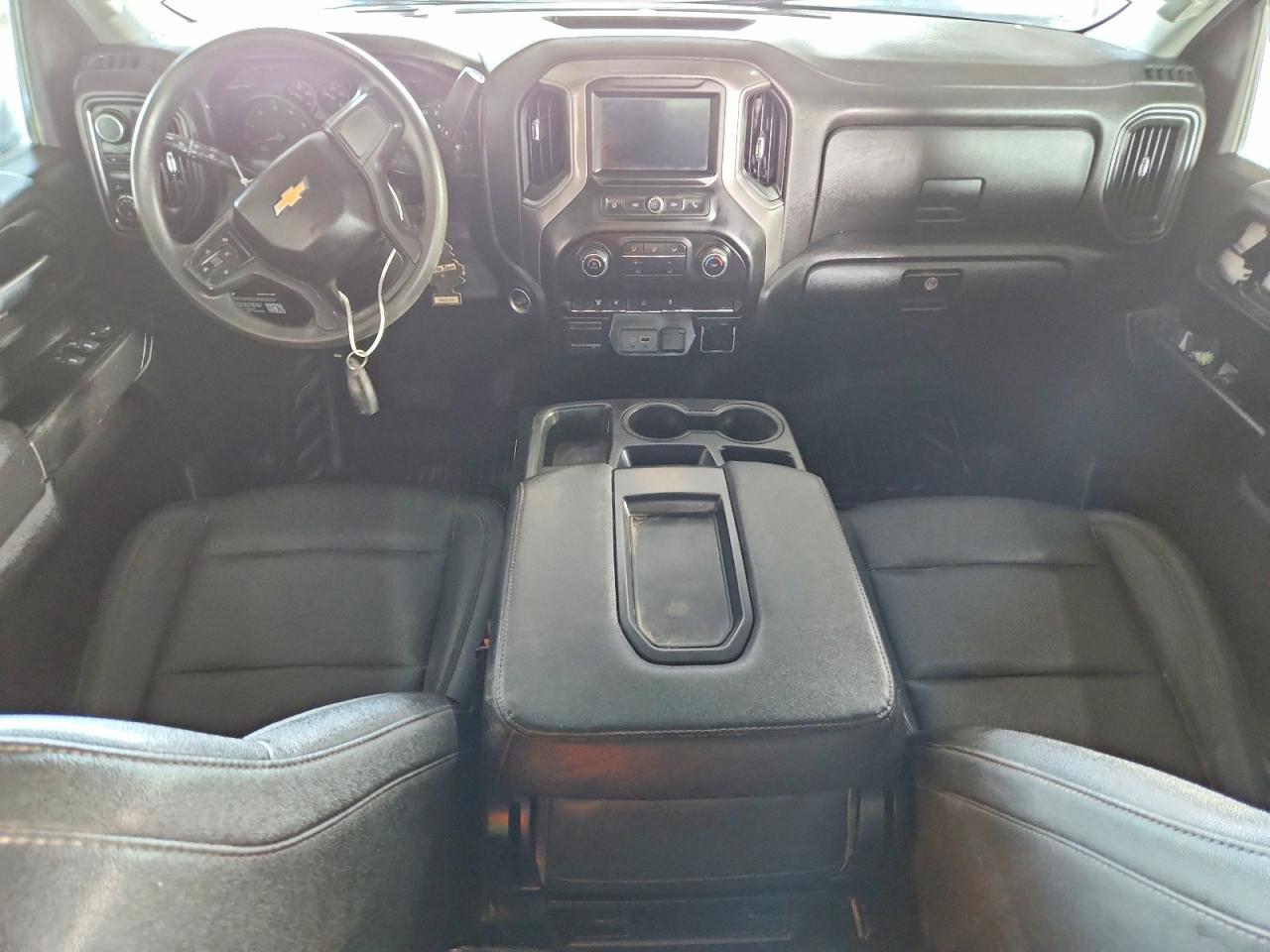 2024 CHEVROLET SILVERADO K2500 HEAVY DUTY photo 8