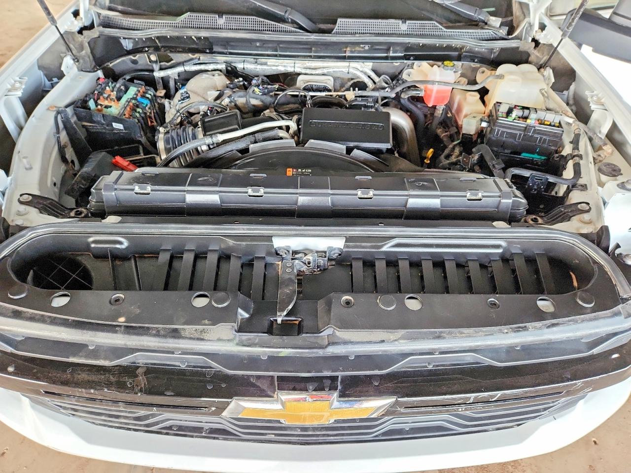 2024 CHEVROLET SILVERADO K2500 HEAVY DUTY photo 11