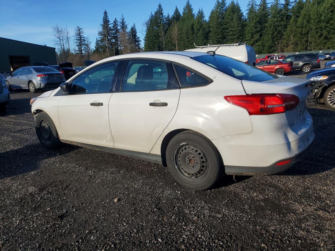 2017 FORD FOCUS S photo 2