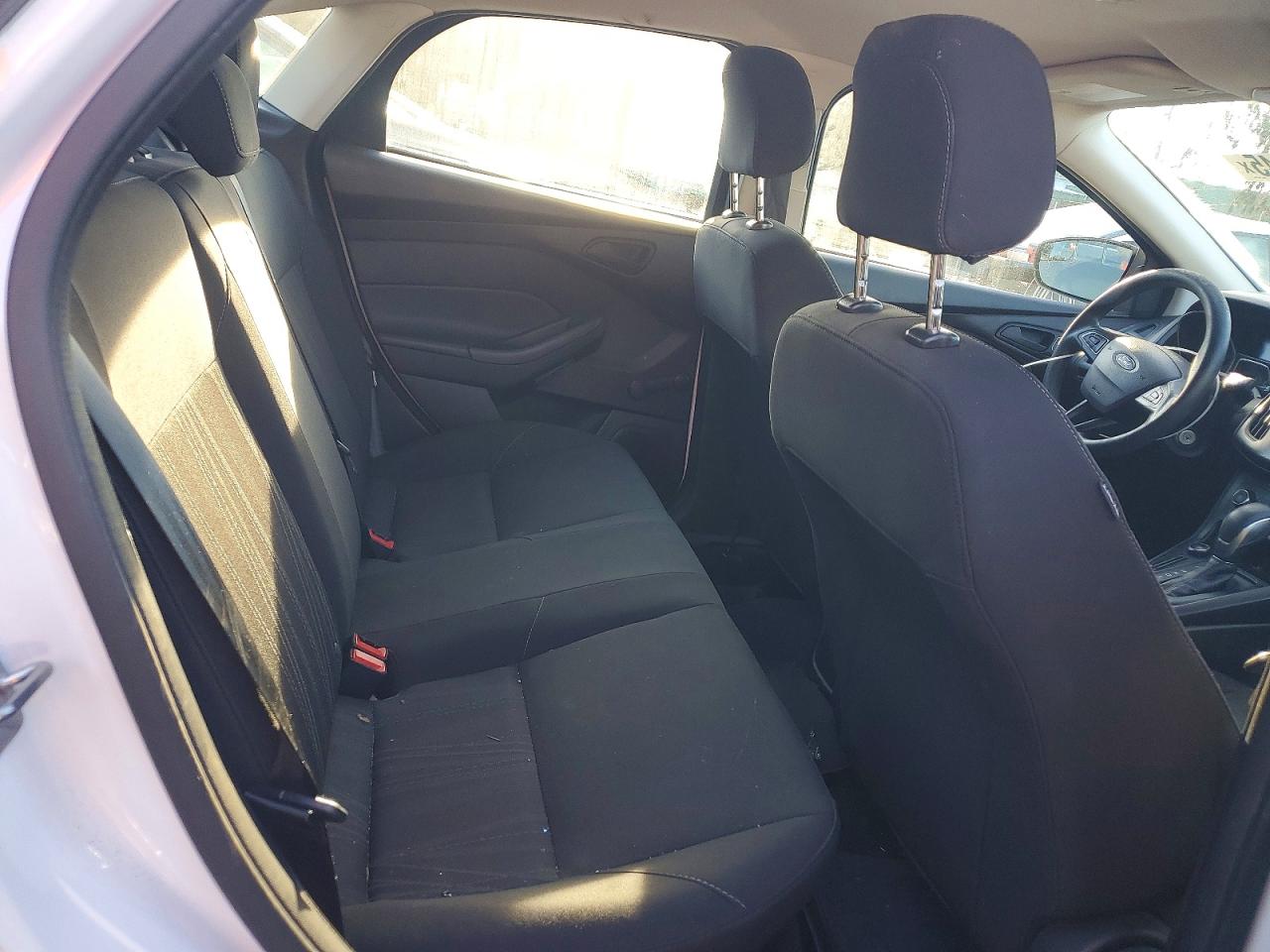 2017 FORD FOCUS S photo 10