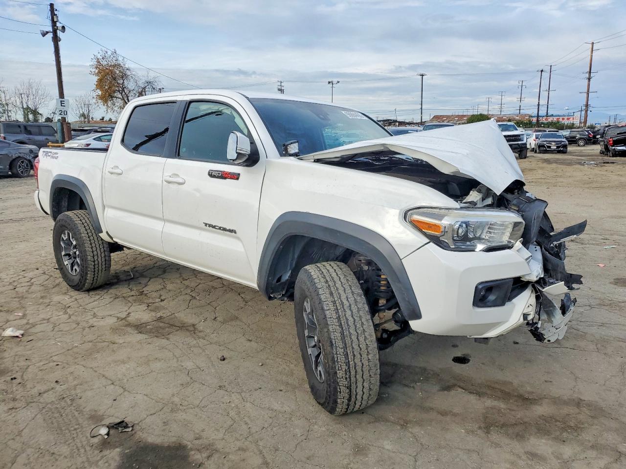 2019 TOYOTA TACOMA DOUBLE CAB photo 10
