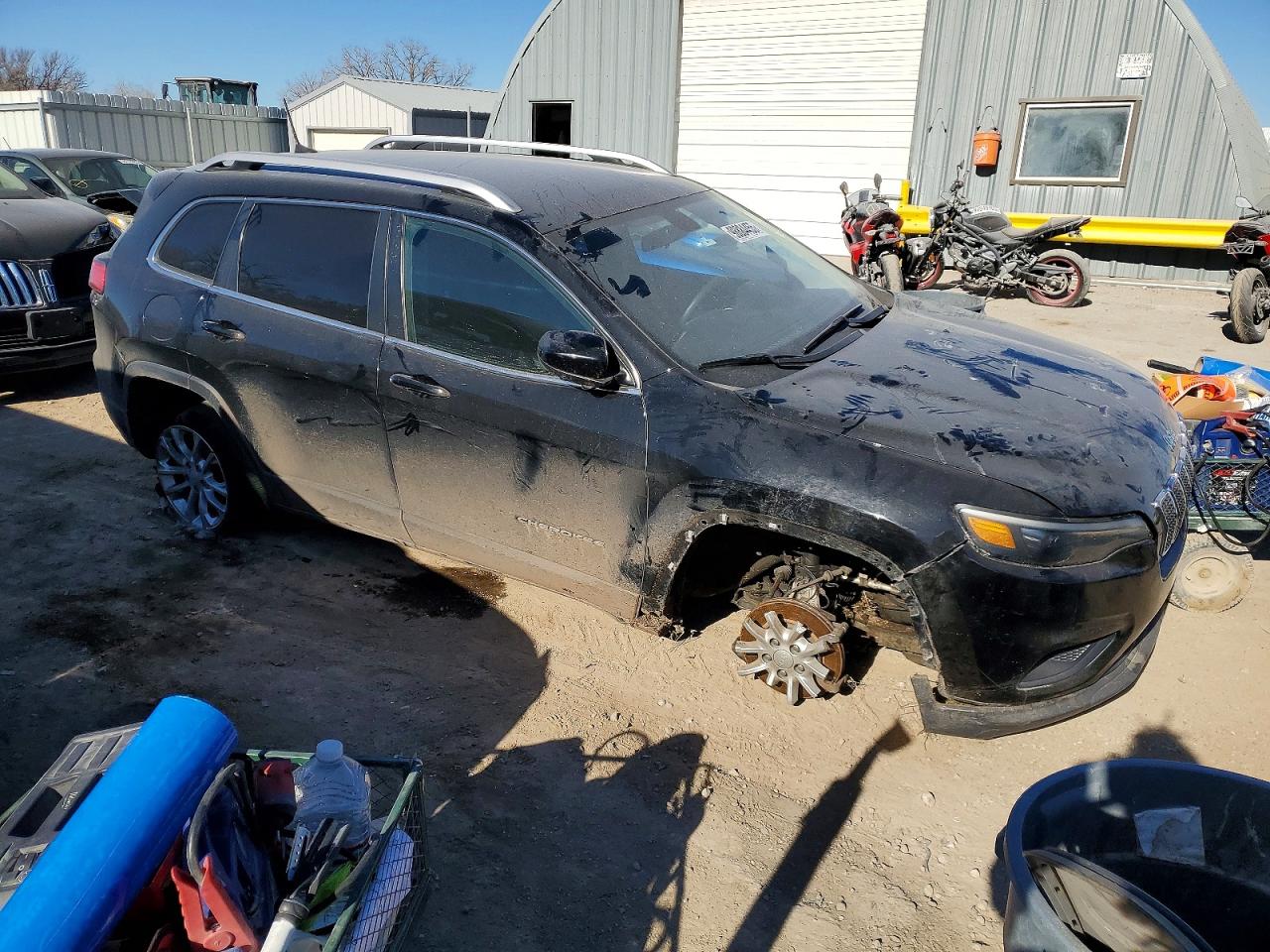 2019 JEEP CHEROKEE LATITUDE photo 4