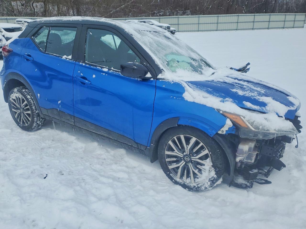2021 NISSAN KICKS SV photo 4