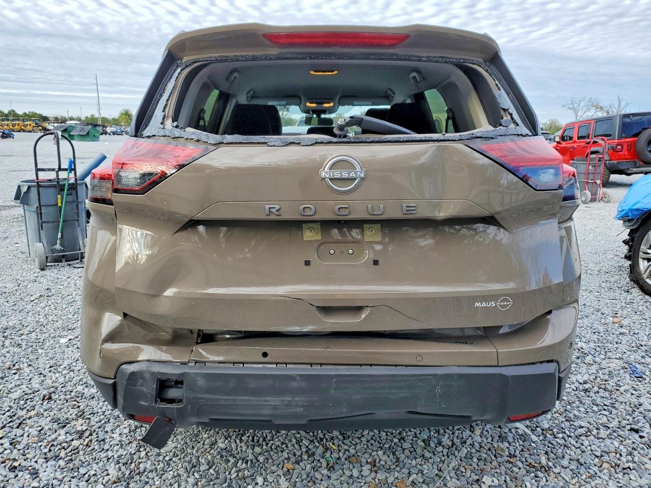 2025 NISSAN ROGUE SV photo 11