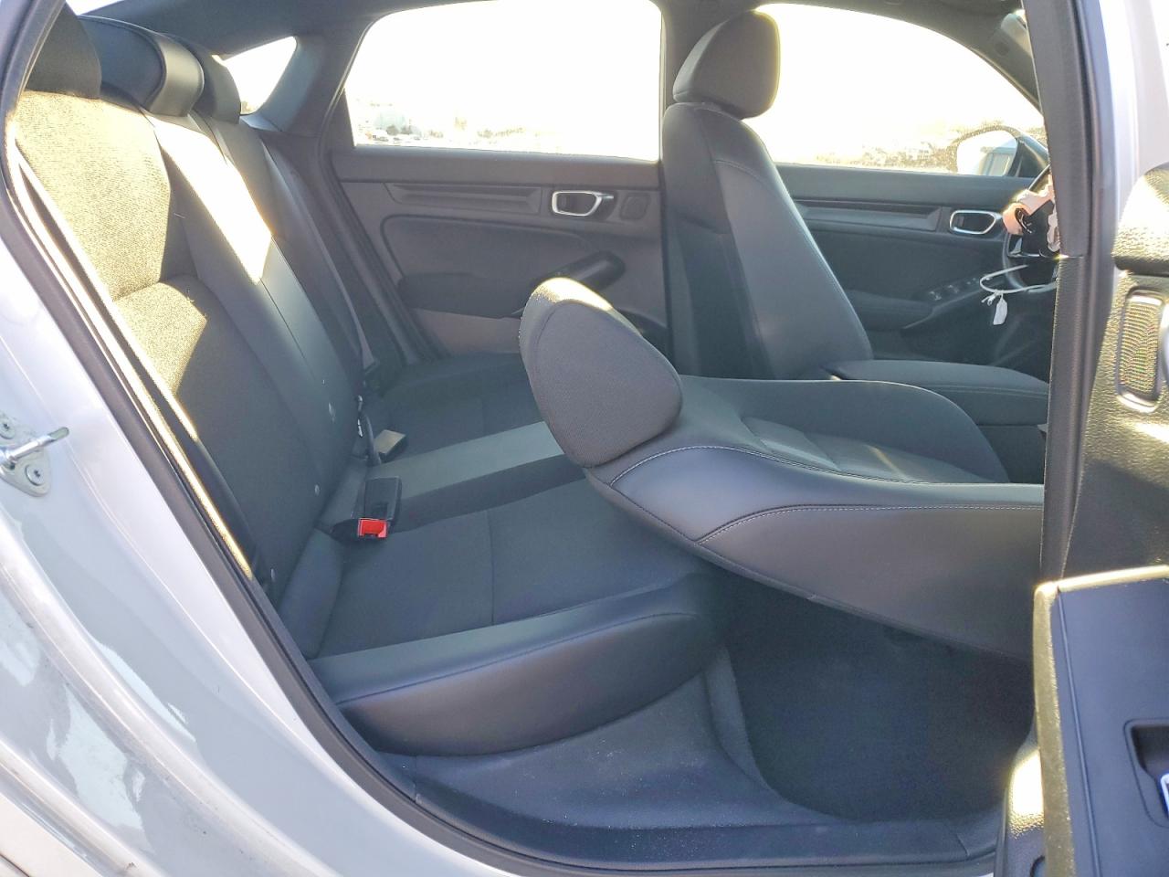 2024 HONDA CIVIC SPORT photo 19