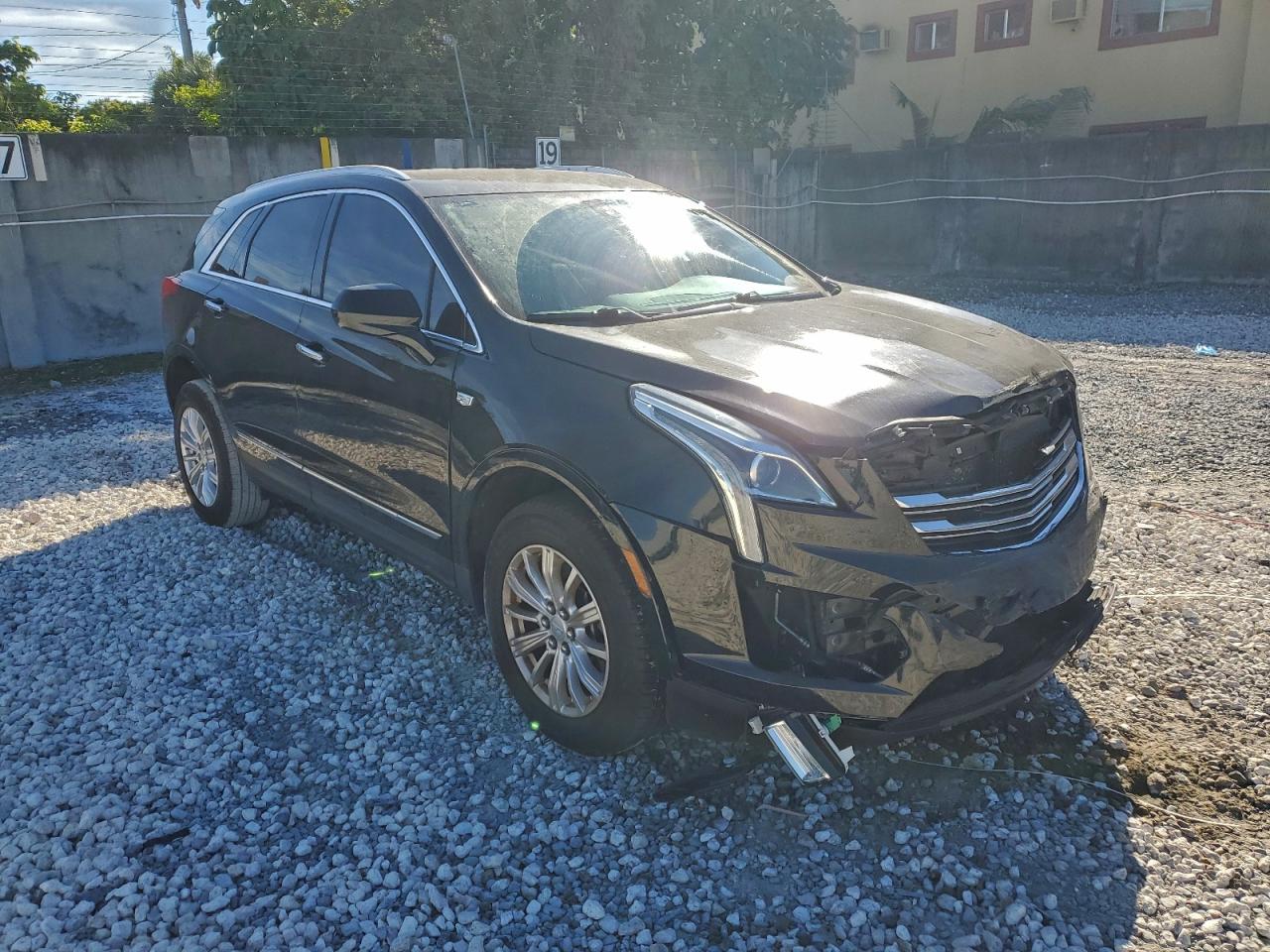 2018 CADILLAC XT5 photo 4