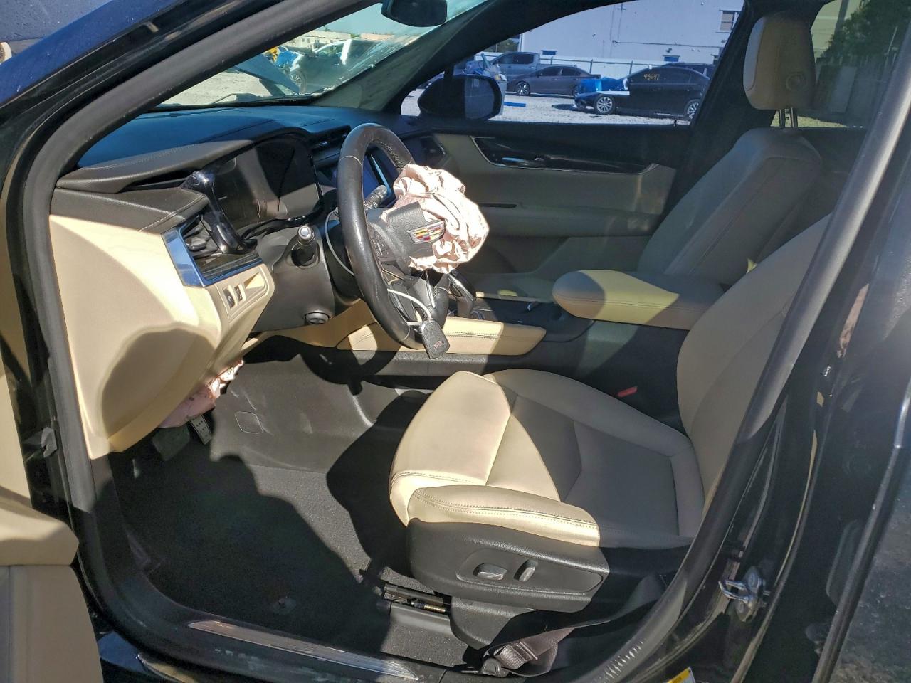 2018 CADILLAC XT5 photo 7