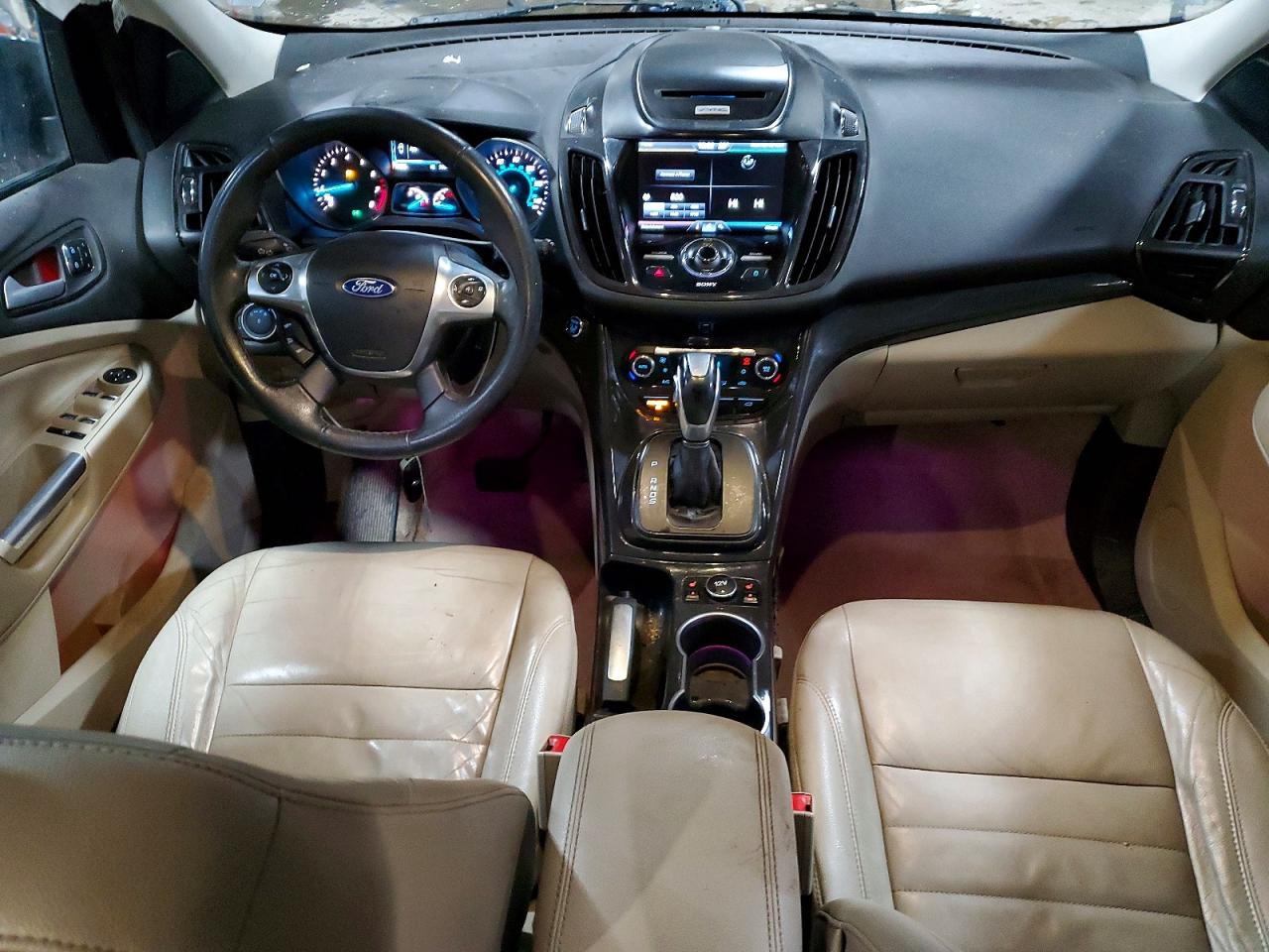 2015 FORD ESCAPE TITANIUM photo 8