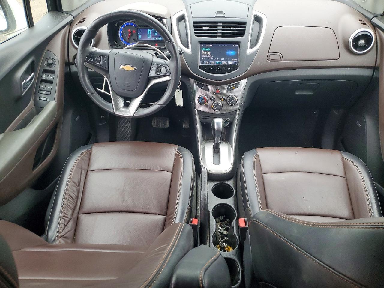 2015 CHEVROLET TRAX LTZ photo 8