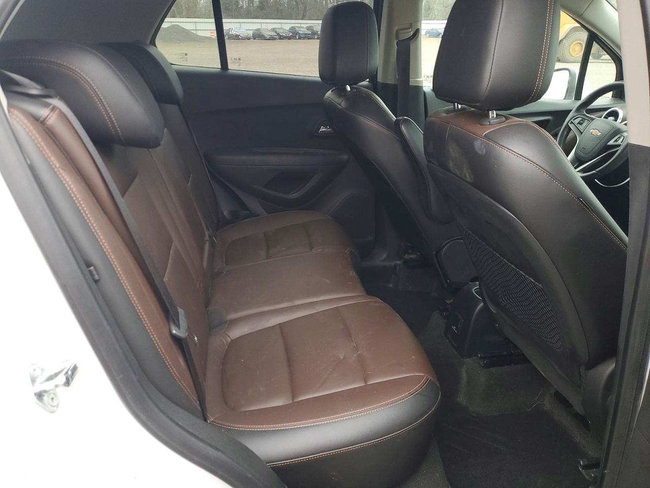 2015 CHEVROLET TRAX LTZ photo 11