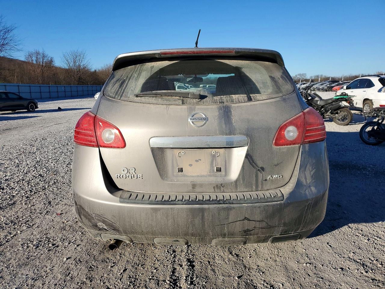 2011 NISSAN ROGUE S photo 11