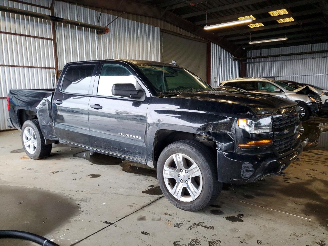 2018 CHEVROLET SILVERADO C1500 CUSTOM photo 4