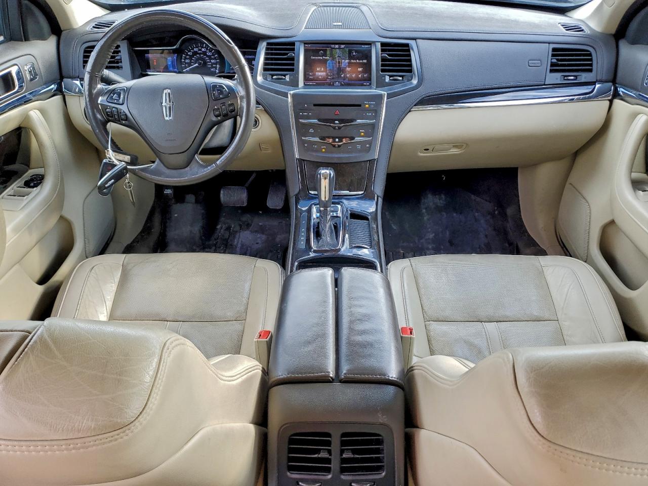 2013 LINCOLN MKS photo 8