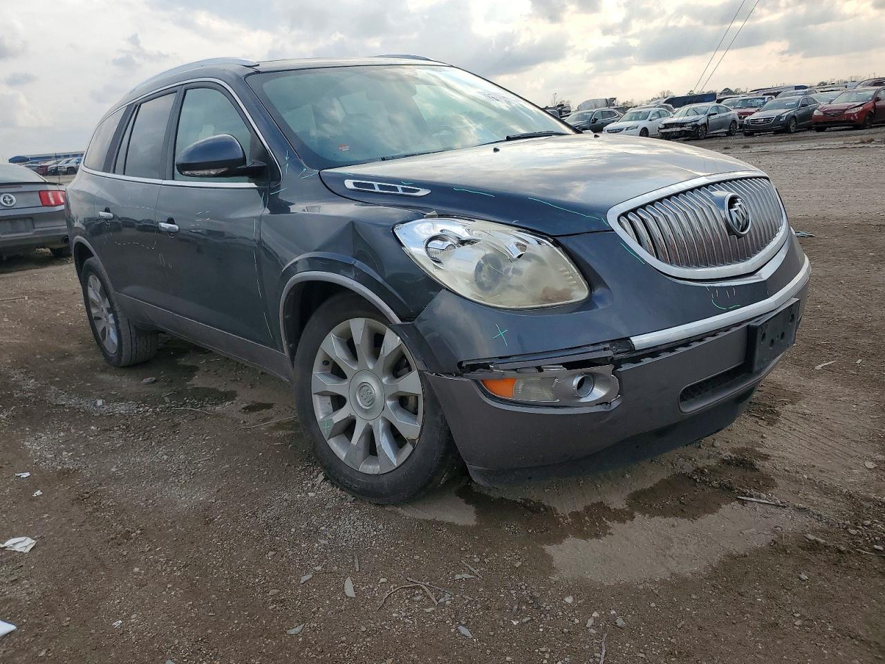 2011 BUICK ENCLAVE CXL photo 4