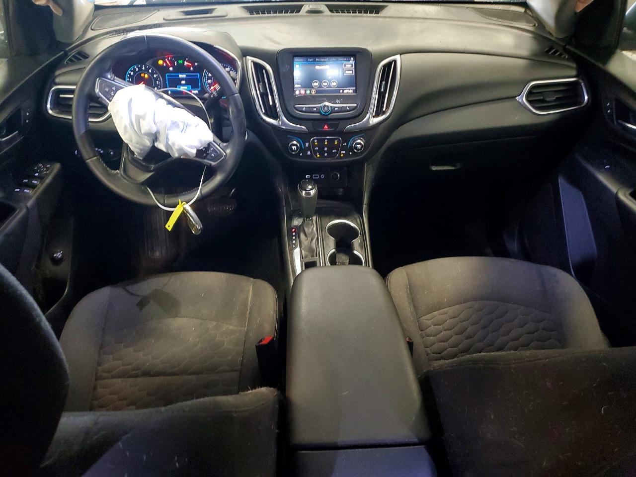 2020 CHEVROLET EQUINOX LT photo 8