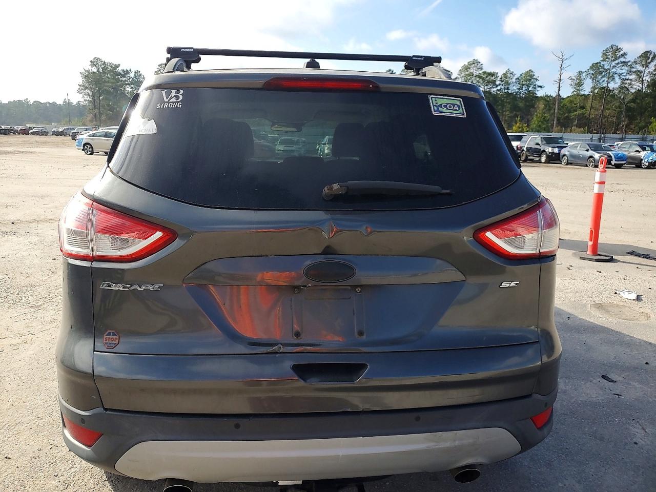 2015 FORD ESCAPE SE photo 6