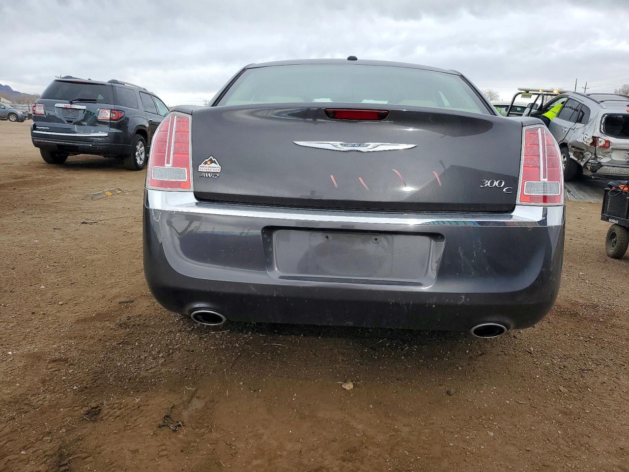 2013 CHRYSLER 300C photo 6