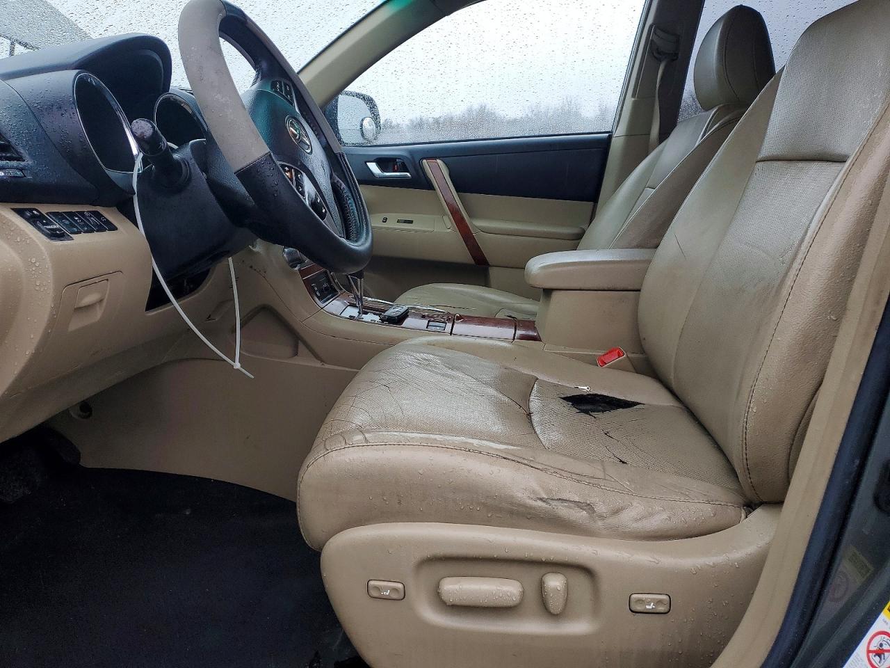 2013 TOYOTA HIGHLANDER LIMITED photo 7