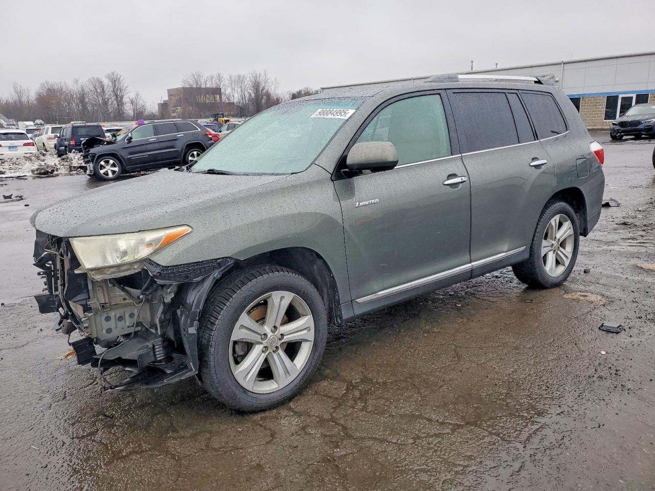 2013 TOYOTA HIGHLANDER