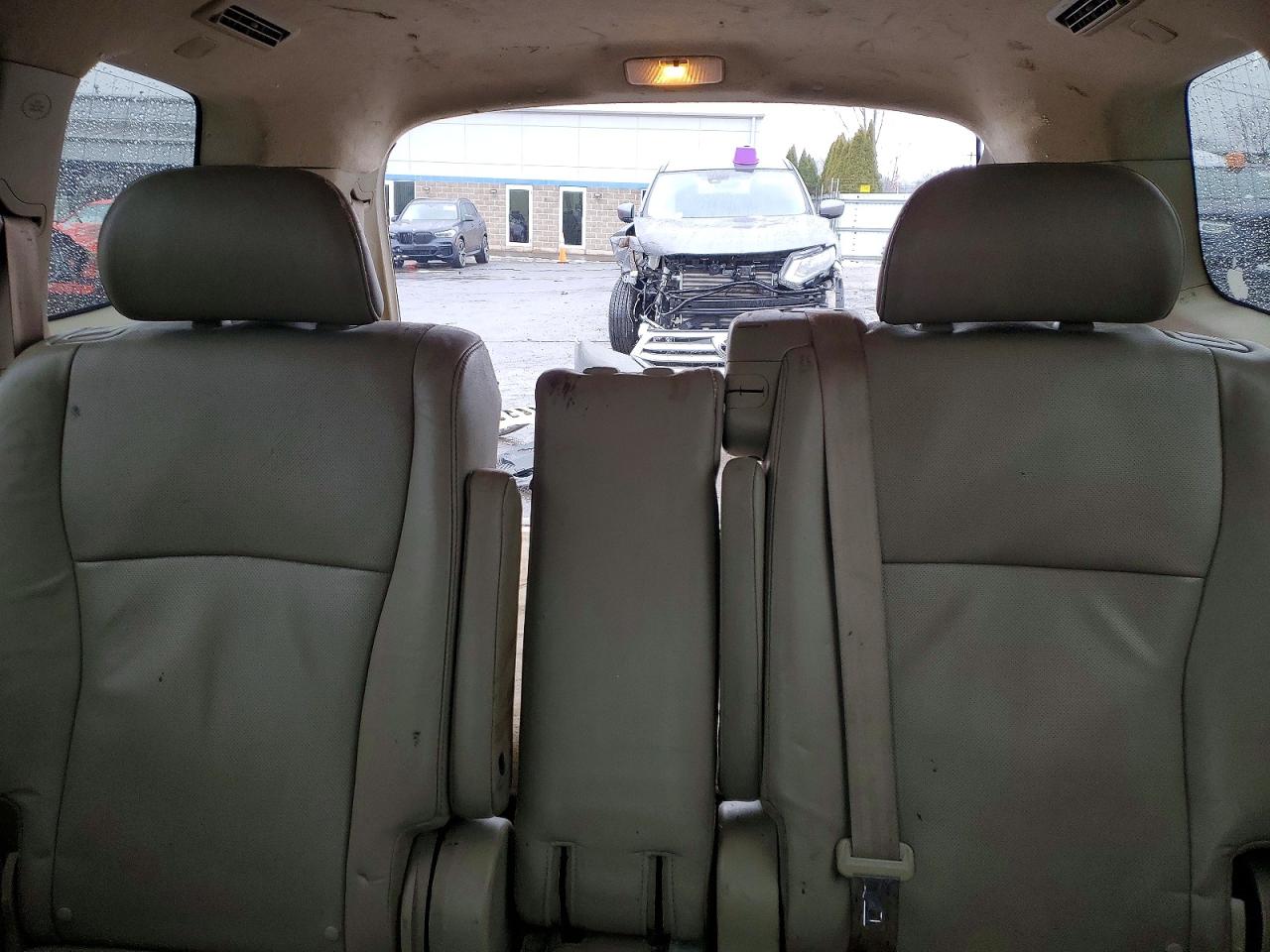 2013 TOYOTA HIGHLANDER LIMITED photo 10