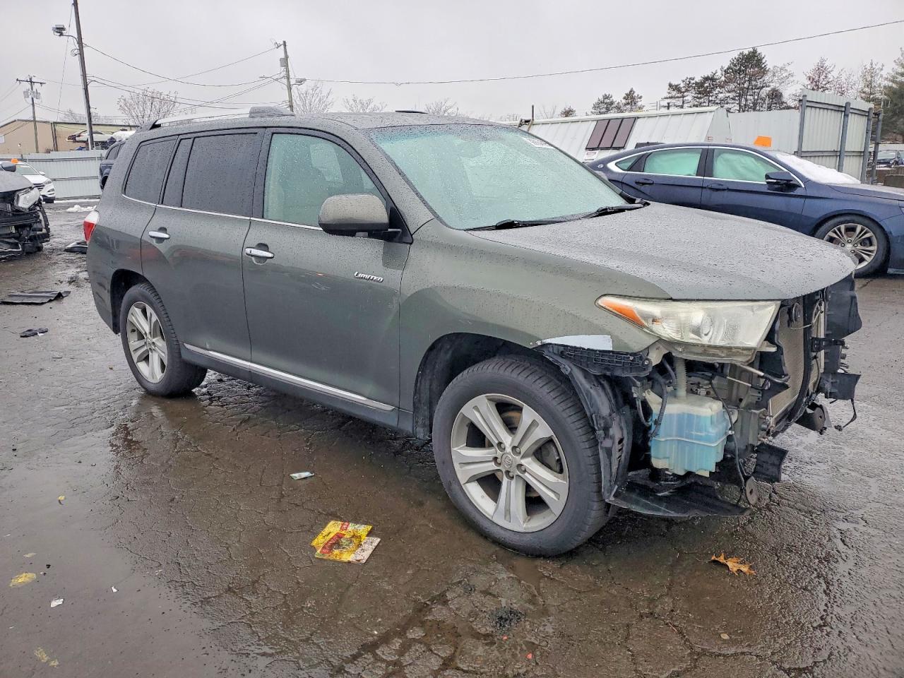 2013 TOYOTA HIGHLANDER LIMITED photo 4