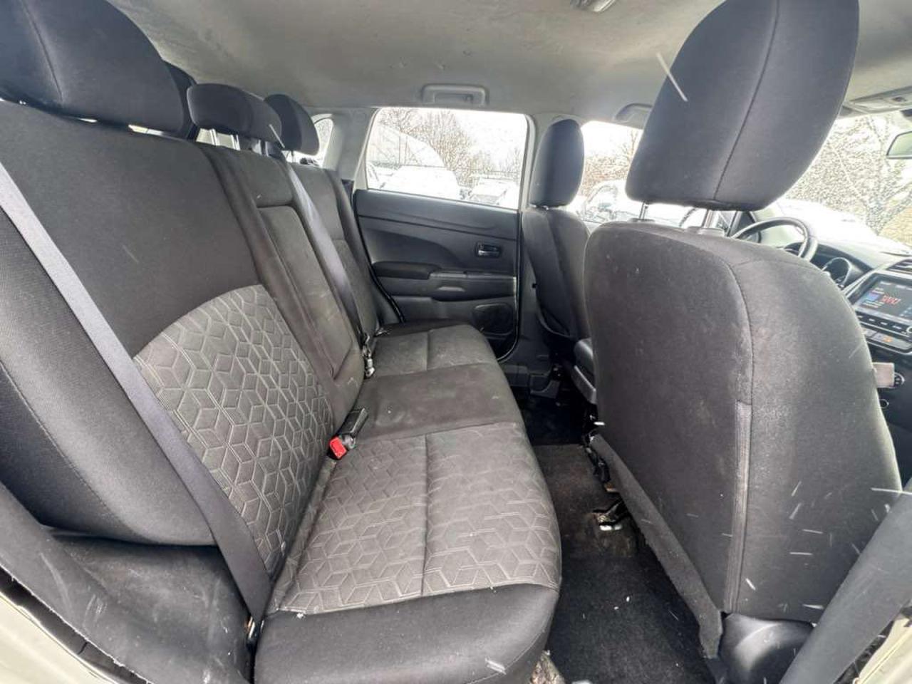 2022 MITSUBISHI OUTLANDER SPORT ES photo 6