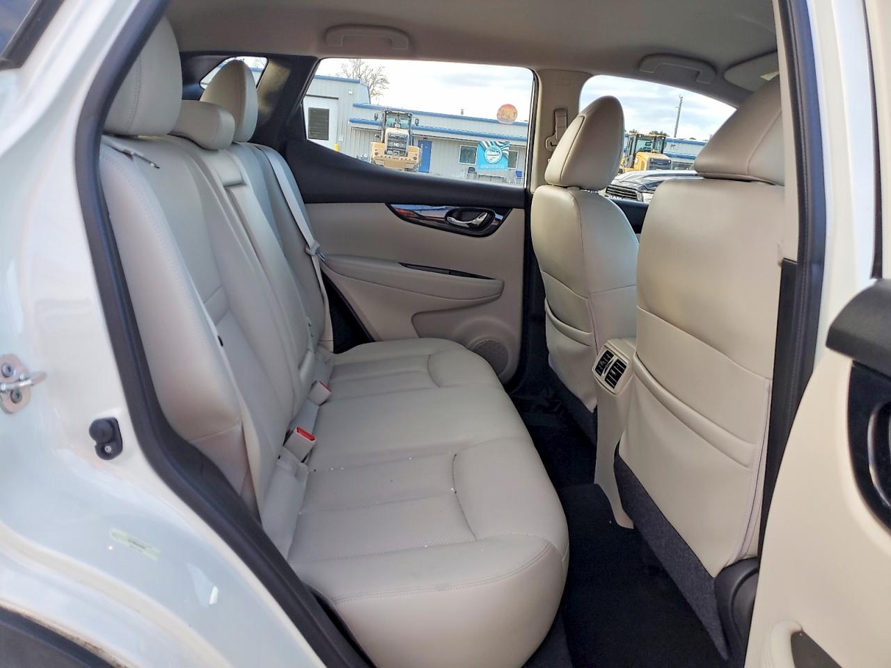 2019 NISSAN ROGUE SPORT S photo 11