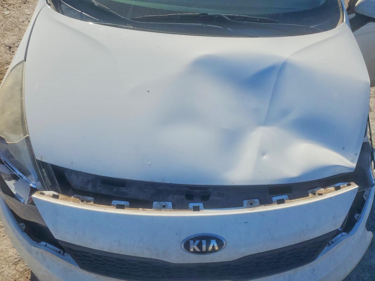 2016 KIA RIO LX photo 21