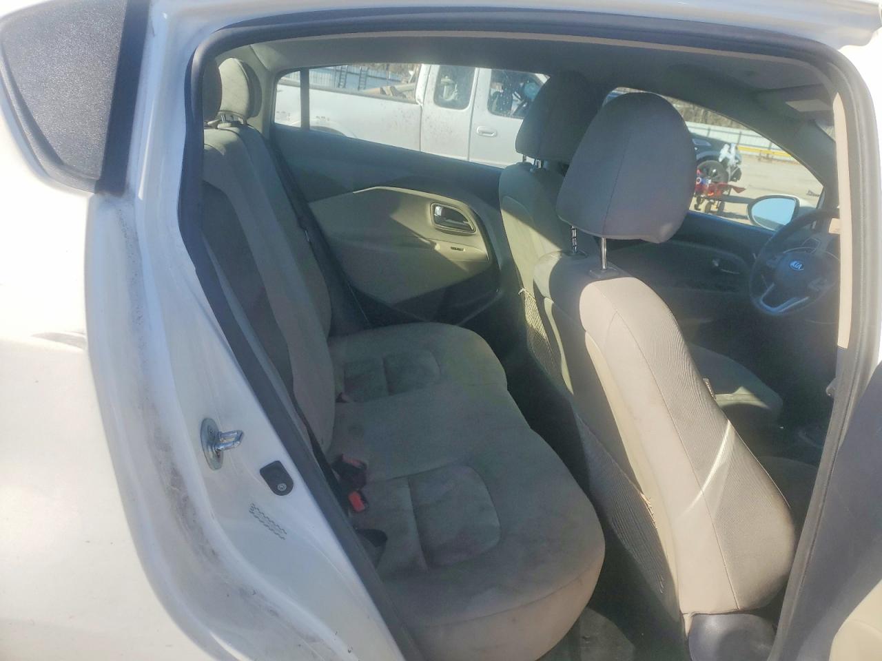 2016 KIA RIO LX photo 19