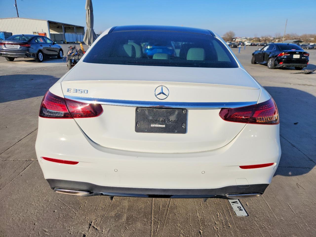 2022 MERCEDES-BENZ E 350 photo 11